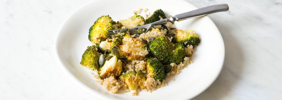 Superfood salát z pečené brokolice se zálivkou